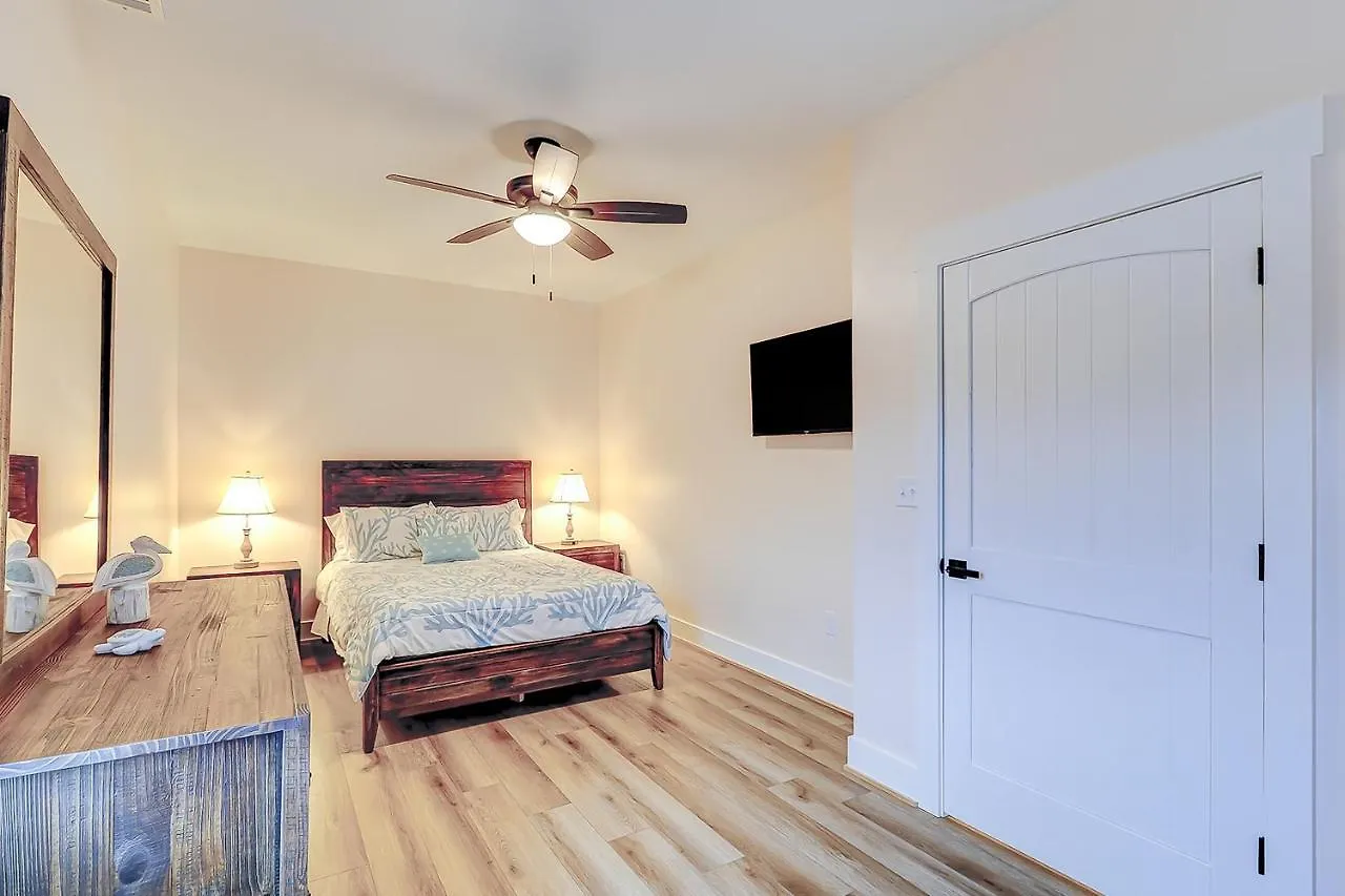 Apartment Savannah Serenade - Suite D