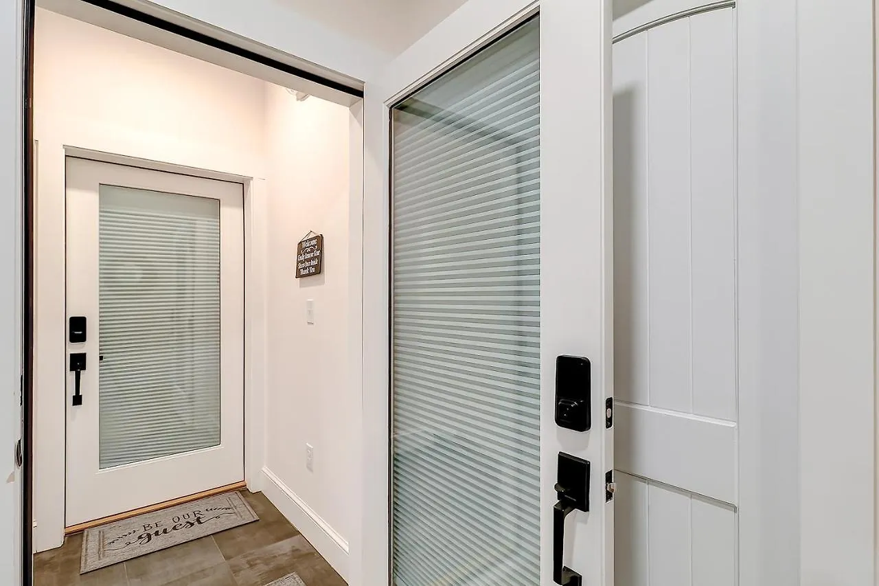 Savannah Serenade - Suite D Apartment